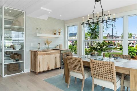 16 Cove St, Old Saybrook, CT 06475