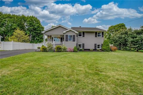 7 Carr St, Wallingford, CT 06492