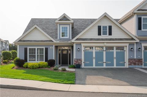 81 Harvest Ct #81, Newington, CT 06111