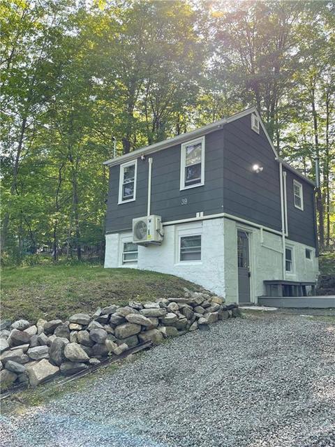 39 Brentwood Rd, Carmel, NY 10512