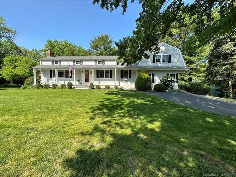 1207 Melville Ave, Fairfield, CT 06825