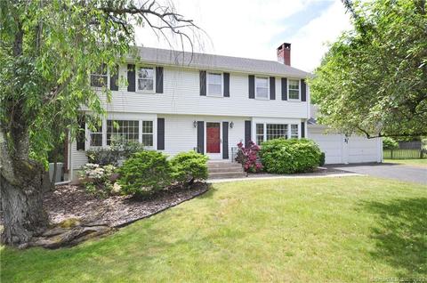 31 Foxglove Ln, Windsor, CT 06095