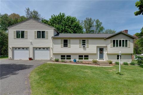 237 Long Swamp Rd, Wolcott, CT 06716