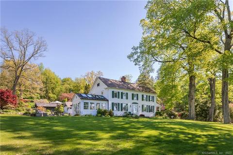 110 Stebbins Rd, Carmel, NY 10512