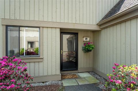 763 Heritage Vlg #A, Southbury, CT 06488