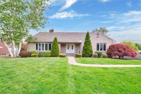 26 Ridgewood Rd, Newington, CT 06111