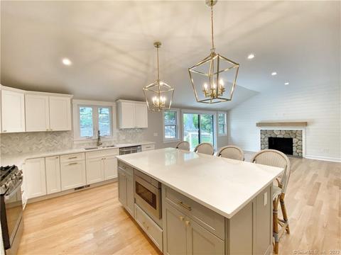 143 Silvermine Ave, Norwalk, CT 06850