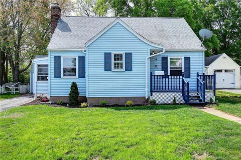 32 Linnmore Dr, Manchester, CT 06040