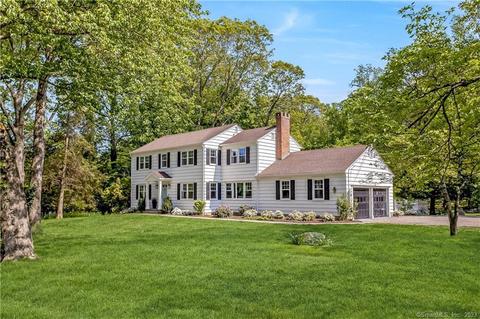 80 Wardwell Dr, New Canaan, CT 06840
