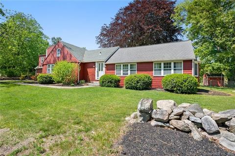 268 Whalehead Rd, Ledyard, CT 06335