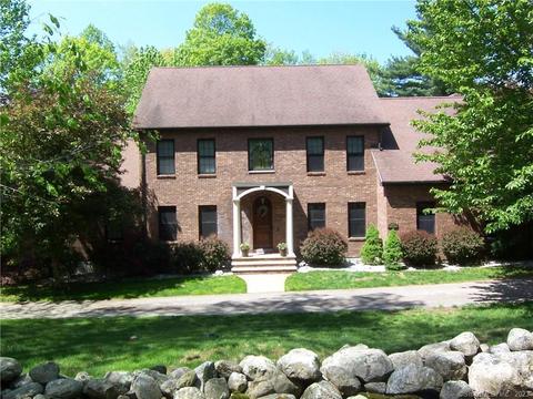 12 Flannery Row, East Hampton, CT 06424