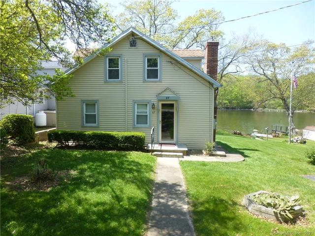 87 Kitemaug Rd, Montville, CT 06382