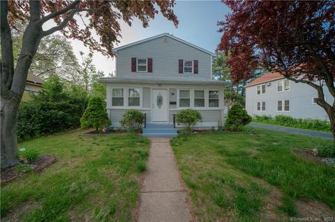 94 Pratt St, East Hartford, CT 06118