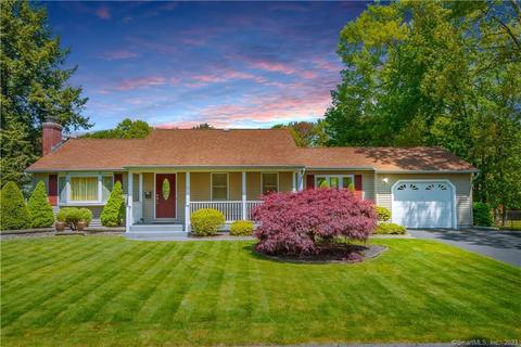 53 Council Ring Dr, Bristol, CT 06010
