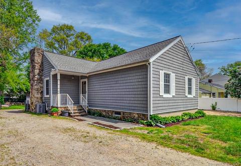 6 Nostrum Rd, Norwalk, CT 06850