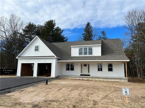 27 Harness Way, Granby, CT 06035