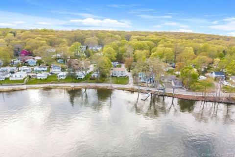 9 Lake Dr, East Hampton, CT 06424