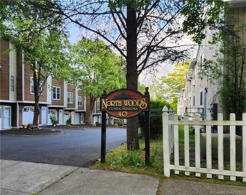 40 Plainfield Ave #4, West Haven, CT 06516