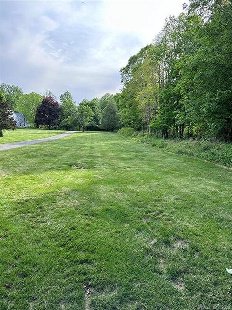 95 N Park Ave, Easton, CT 06612
