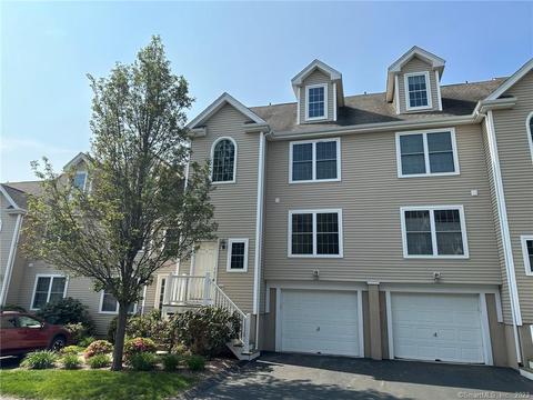15 Freedom Way #1, Niantic, CT 06357