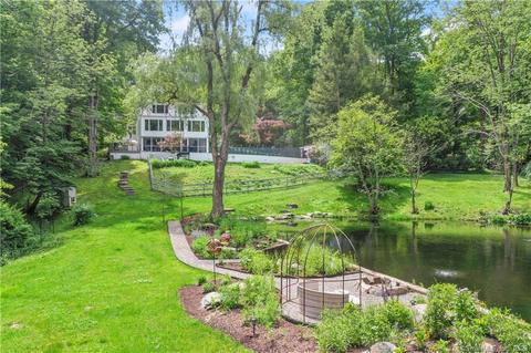 309 Florida Hill Rd, Ridgefield, CT 06877