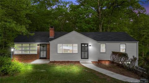 845 Hill St, Hamden, CT 06514