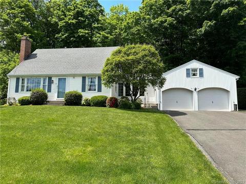 80 Robindale Dr, Berlin, CT 06037