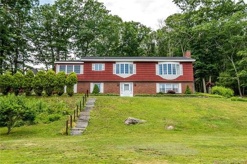 78 Smith Rd, Moosup, CT 06354