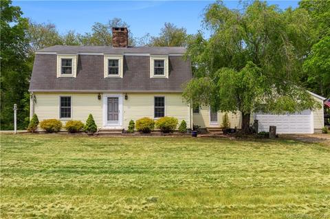 119 Reutemann Rd # c, North Stonington, CT 06359