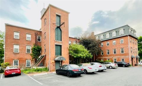 1 Russell St #20, Middletown, CT 06457
