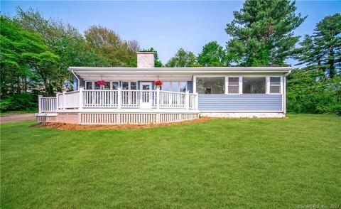 29 Orchard Hill Rd, Branford, CT 06405