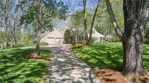 54 Clipper Point Rd, Stonington, CT 06378