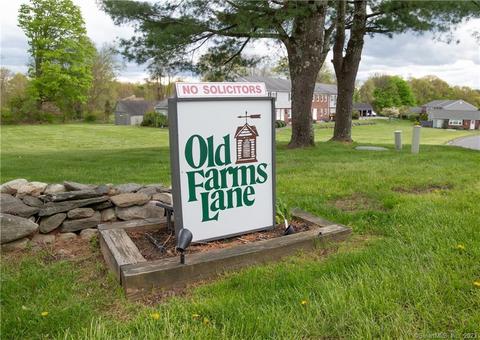 108 Old Farms Ln #108, New Milford, CT 06776