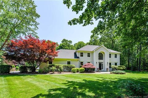 310 Oregon Rd, Cheshire, CT 06410