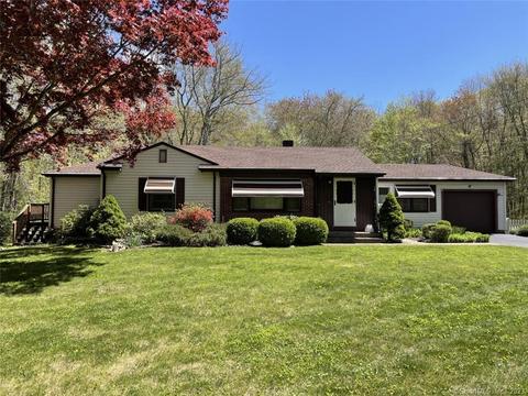 1006 Pequot Trl, Stonington, CT 06378