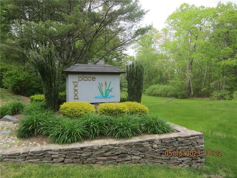 11 Owl Ct #11, Avon, CT 06001