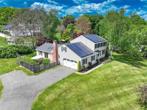 41 Orchard Hill Dr, Southington, CT 06489