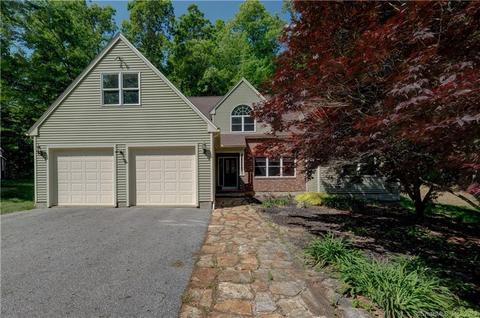 38 Knowlton Hill Rd, Ashford, CT 06278