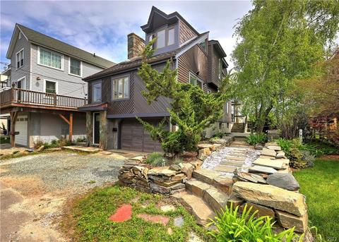 23 Pearl St, Milford, CT 06460