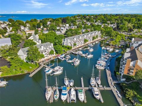 105 Harbor Dr #114, Stamford, CT 06902