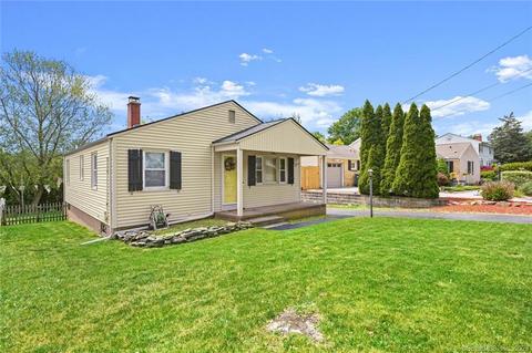 79 Springdale St, Hamden, CT 06514