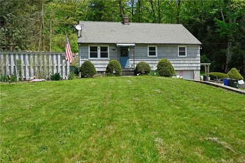 254 Colebrook Rd, Winchester, CT 06098