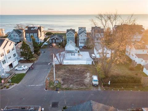 86 French St, Fairfield, CT 06824