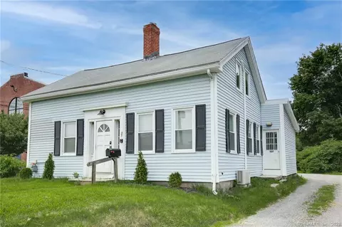 37 Commerce Ave, Killingly, CT 06239