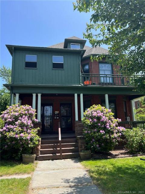 402 Sigourney St, Hartford, CT 06112