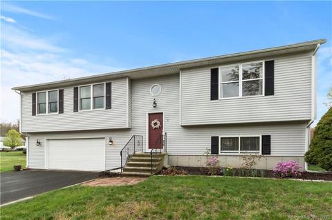 12 Samantha Ln, Madison, CT 06443