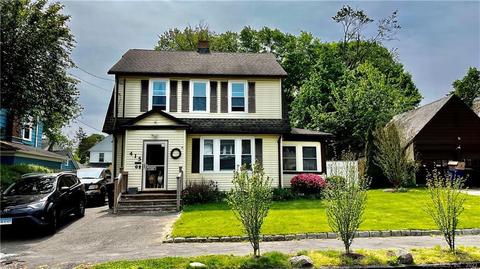 415 Taft Ave, Bridgeport, CT 06604
