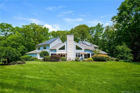 108 Barnes Hill Rd, Burlington, CT 06013