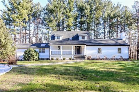 56 Porter Hill Rd, Bethlehem, CT 06751 photo 1