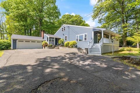 251 Grieb Rd, Wallingford, CT 06492
